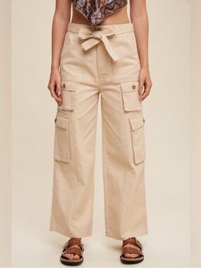 Listicle Wide-Leg Cargo Pants in Beige